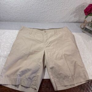 Eddie Bauer Shorts Womens Beige Size 10 Vashon Fit, 100% Cotton